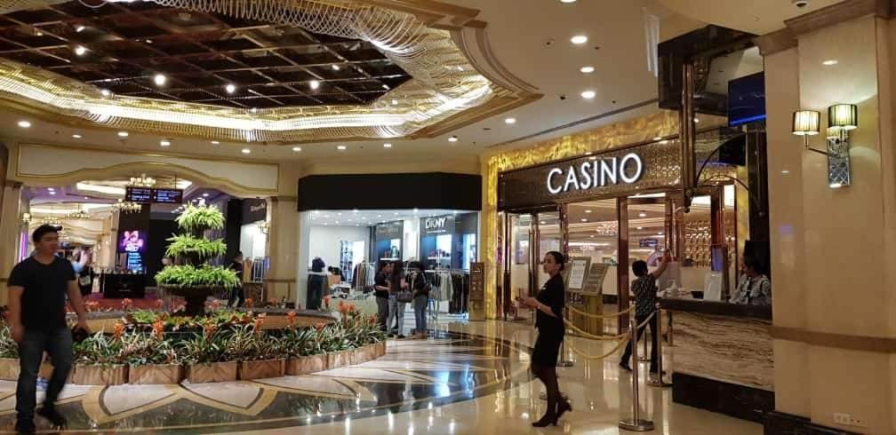 Cozyvilla At 81 Newport Blvd Walk To Naia T3 Marriott & Resorts World Casino & Newport Mall For 5 Pax Free Parking!!!! パサイ エクステリア 写真