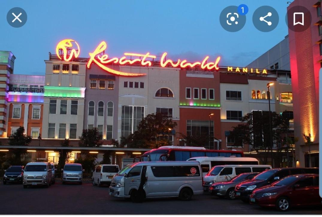 Cozyvilla At 81 Newport Blvd Walk To Naia T3 Marriott & Resorts World Casino & Newport Mall For 5 Pax Free Parking!!!! パサイ エクステリア 写真